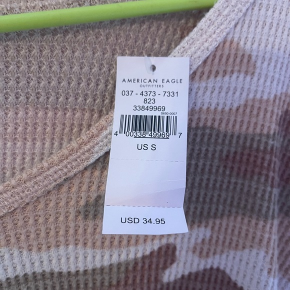 American Eagle pink camo top - Picture 2 of 2